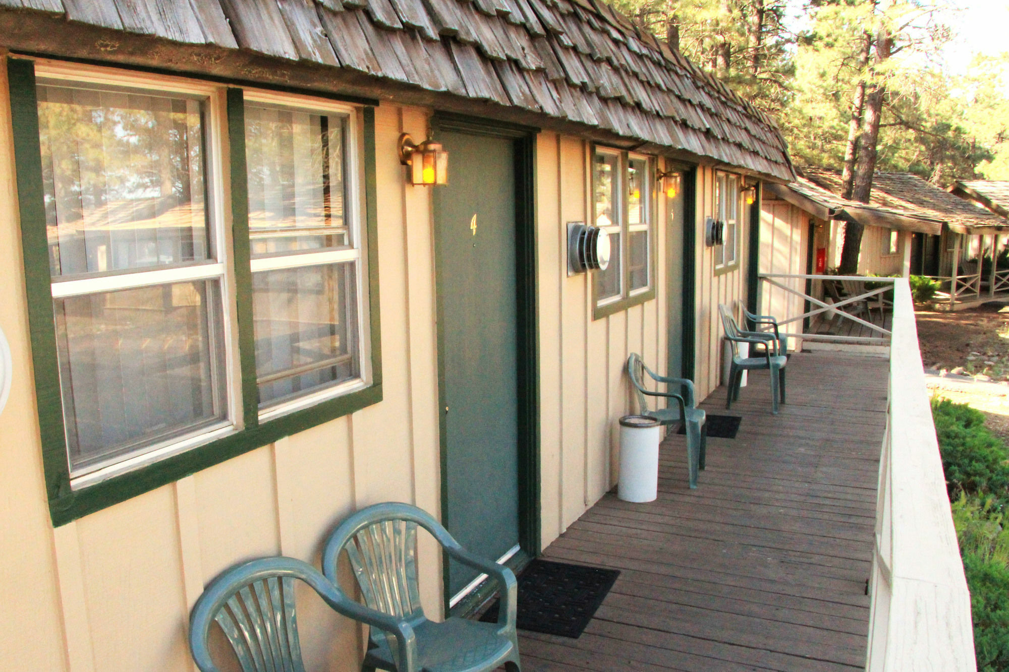 Ski Lift Lodge & Cabins Флагстафф Экстерьер фото